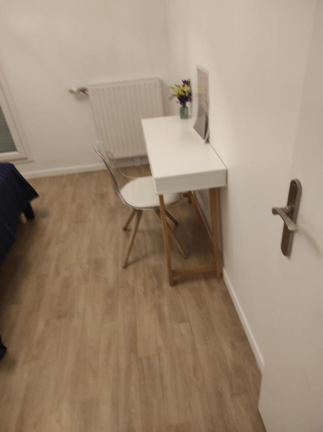 Tres Bel Appartement Avec Grand Jardin, Proche De Paris Vitry-sur-Seine Luaran gambar
