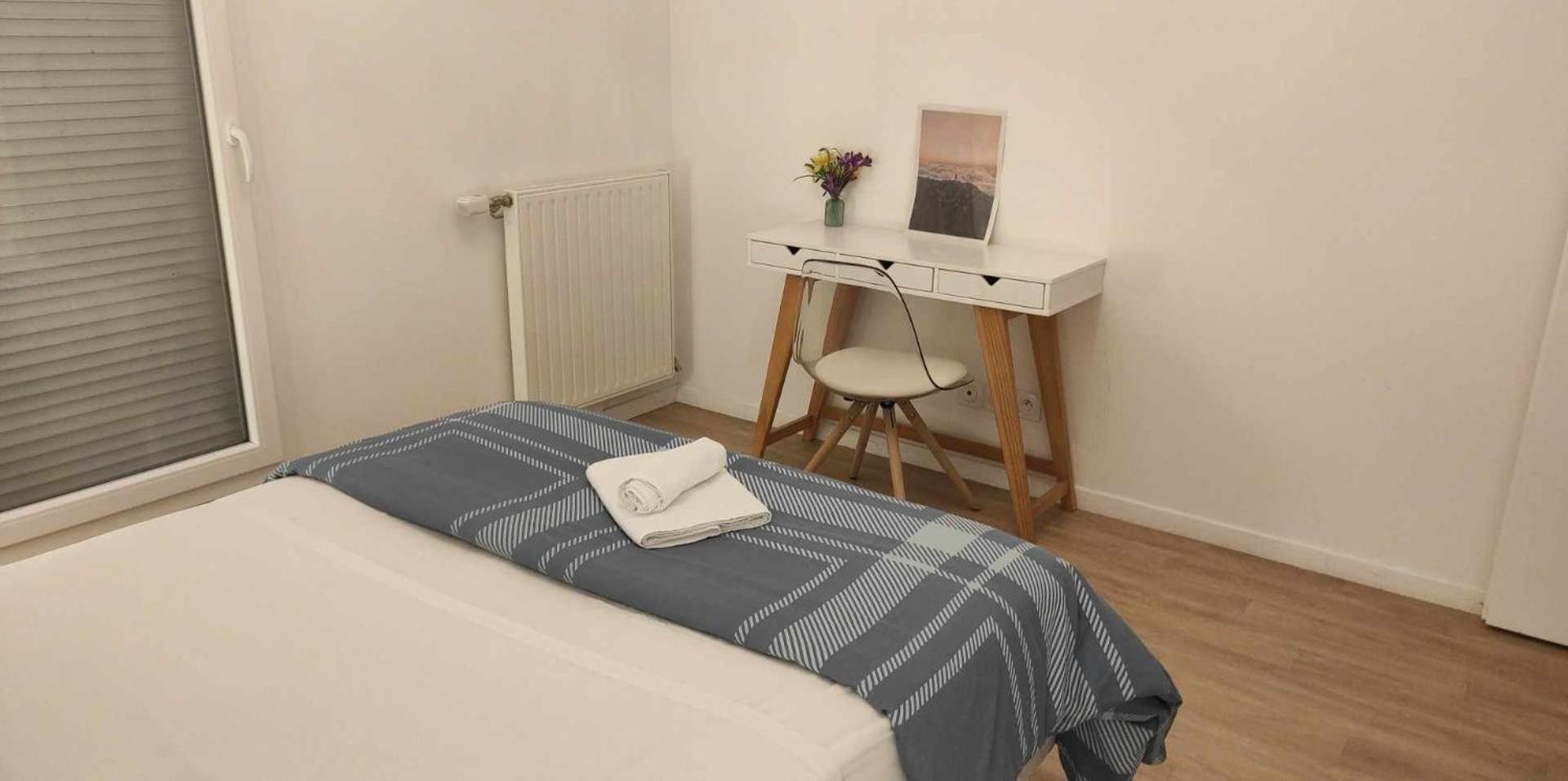 Tres Bel Appartement Avec Grand Jardin, Proche De Paris Vitry-sur-Seine Luaran gambar